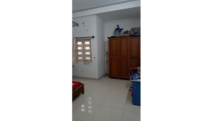 Bán nhà 64m2, 3 tầng, 3PN, Tân Tạo, Bình Tân, 4 tỷ, sổ hồng